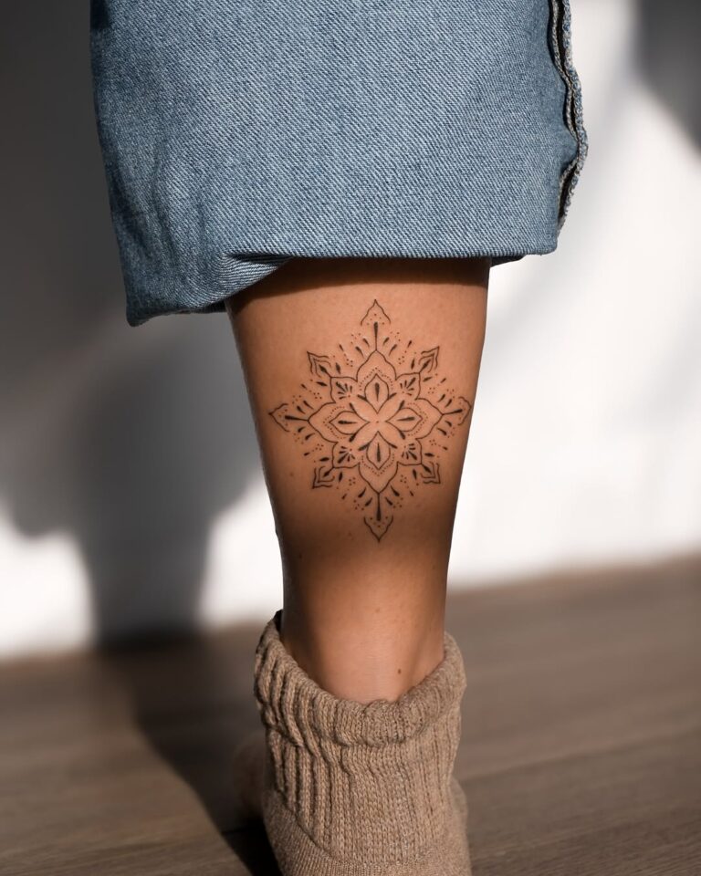 Fine Line tattoo by Alma Studio