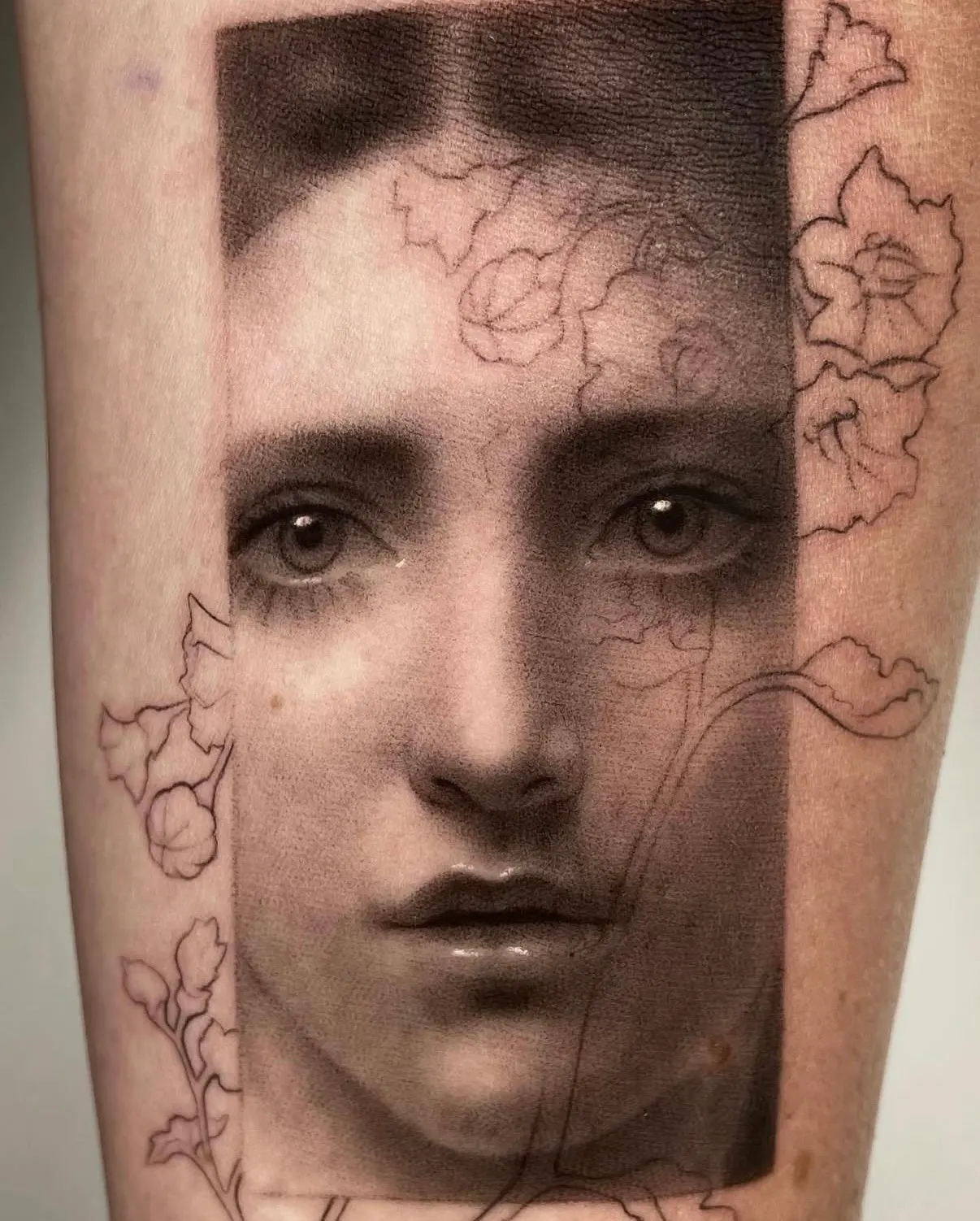 Fine line realism tattoo by Alma Studio, Brighton