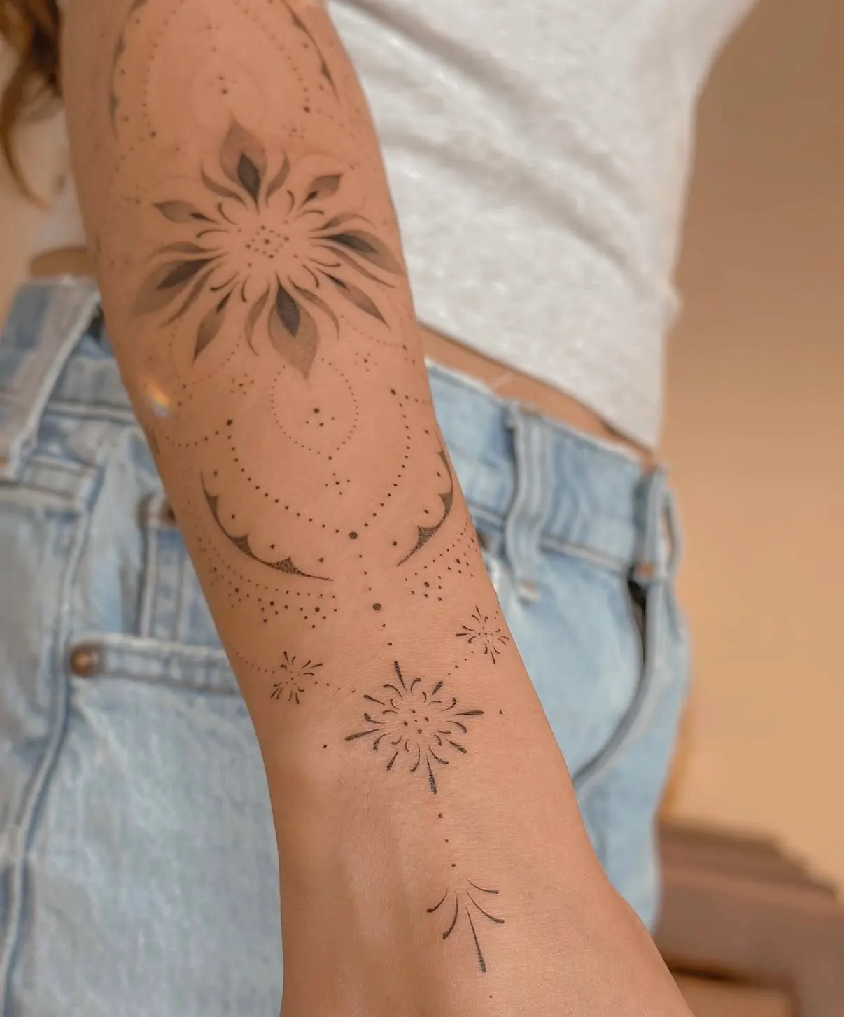 Fine line ornamental tattoo by Alma Studio, Brighton