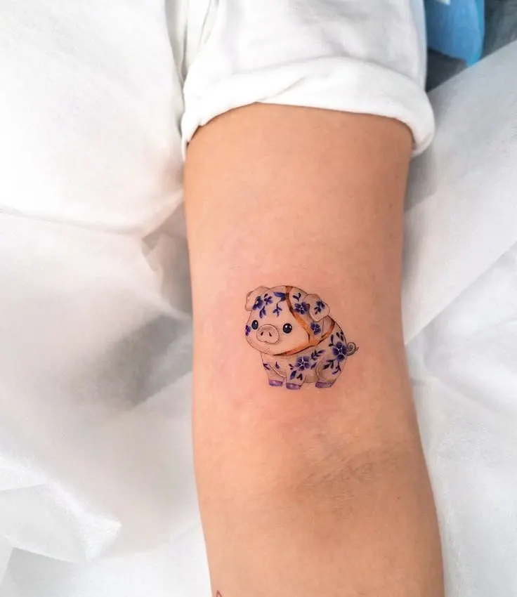 Colour tattoo by @ehyangtattoo